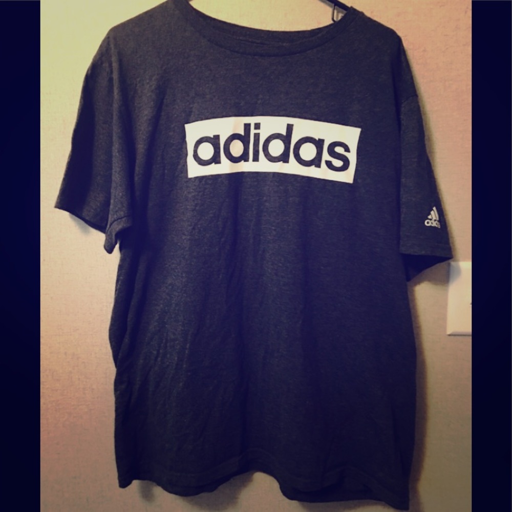 💙 NWOT men's Adidas shirt 💙
